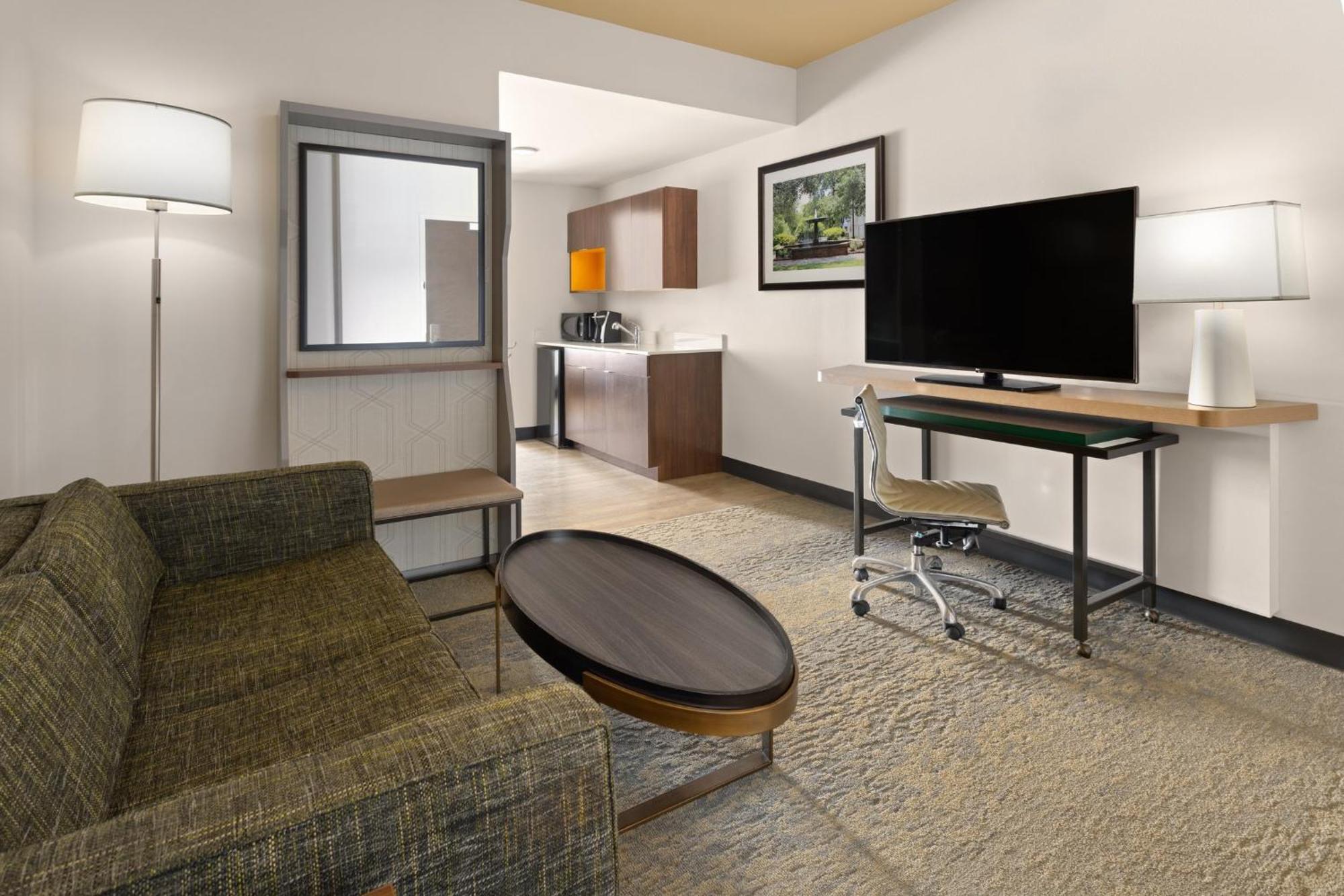 Holiday Inn & Suites - Savannah Airport - Pooler By Ihg Екстериор снимка