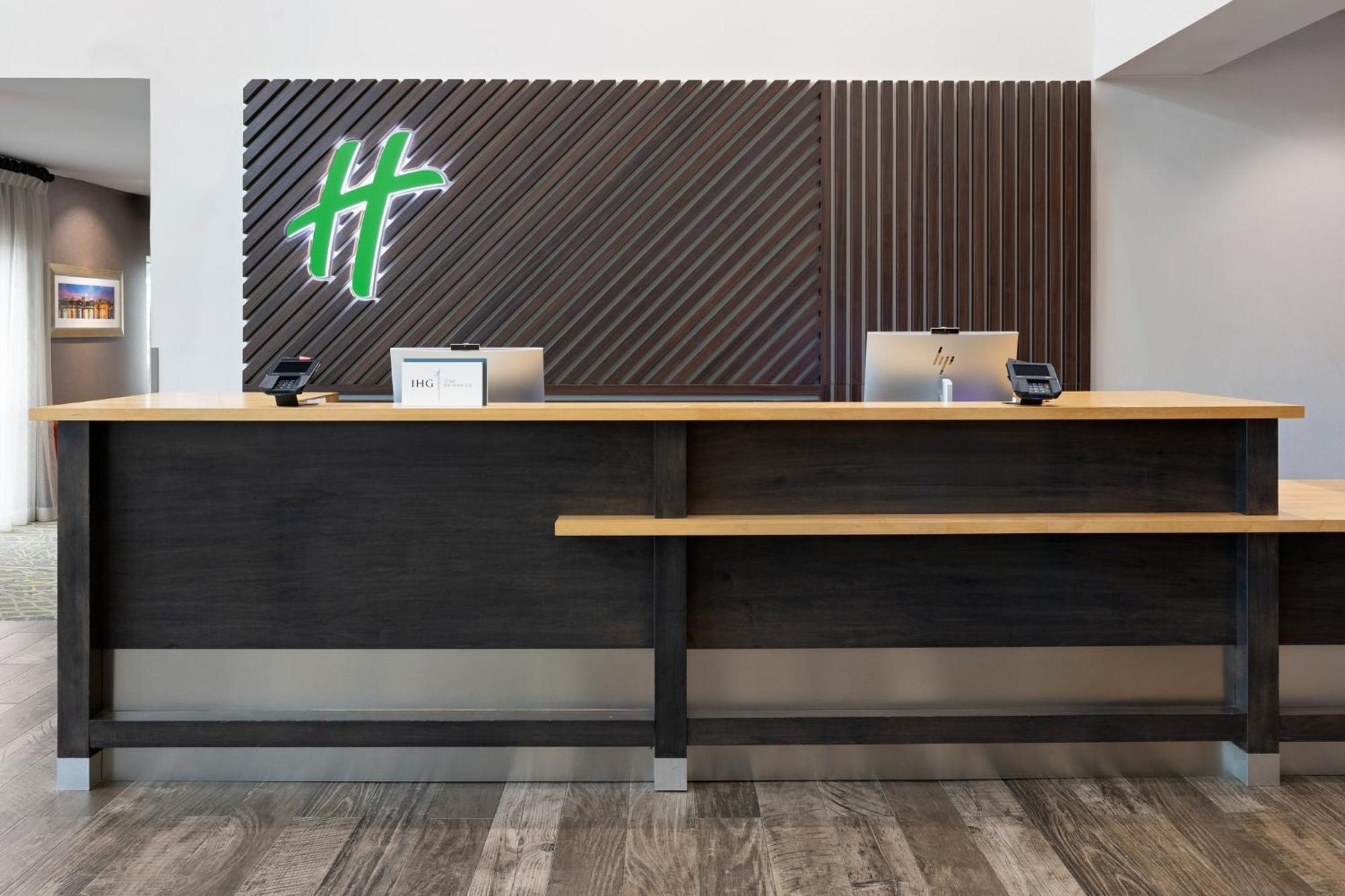 Holiday Inn & Suites - Savannah Airport - Pooler By Ihg Екстериор снимка